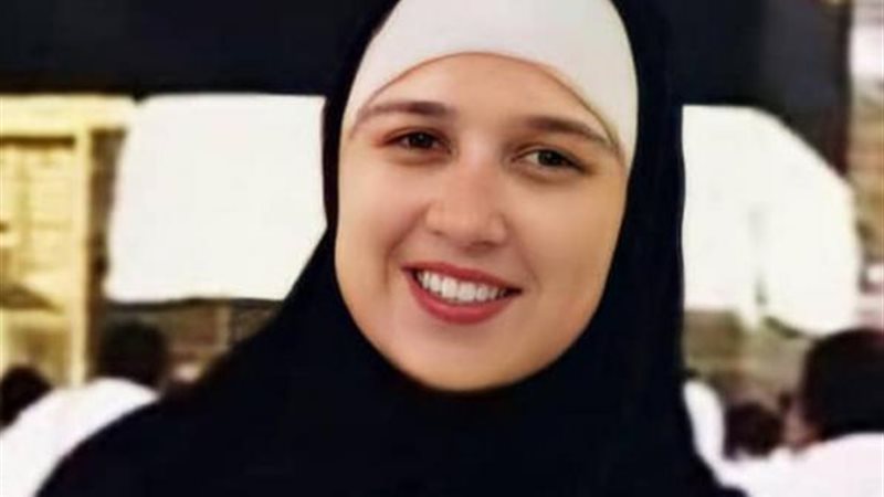 ياسمين عبد العزيز