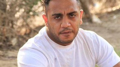 الموت يفجع ”أوس أوس” نجم مسرح مصر.. رحيل ابنه الرضيع