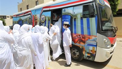 بالصور .. تنفيذاً لقرار رئيس الجمهورية .. الإفراج عن 2075 من نزلاء السجون