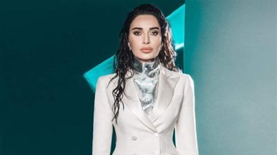 كن أنت فقط.. سيرين عبد النور توجه نصيحة لجمهورها