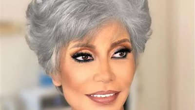 سوسن بدر تخطف الأنظار بإطلالة بالأبيض والأسود