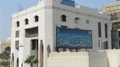 هل يجوز إخراج الزكاة للأخوة؟ ..دار الإفتاء تجيب