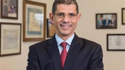 حقيقة إستقالة الدكتور شريف صدقي من رئاسة مدينة زويل