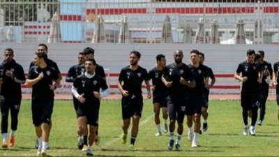 مران الزمالك.. تدريبات بدنية وإطالات للاعبين