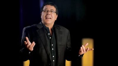 أحمد آدم :تنبأت بثورة 30 يونيو ولولاها كنت هنتحر وهقول دي نهاية التاريخ