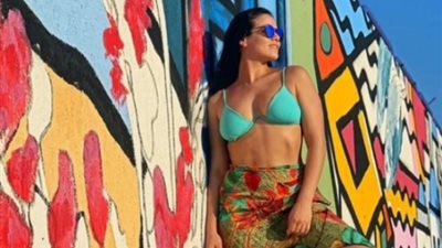 شاهد بالفيديو.. وصلة رقص مثيرة لـ لوردينا في الساحل الشمالي