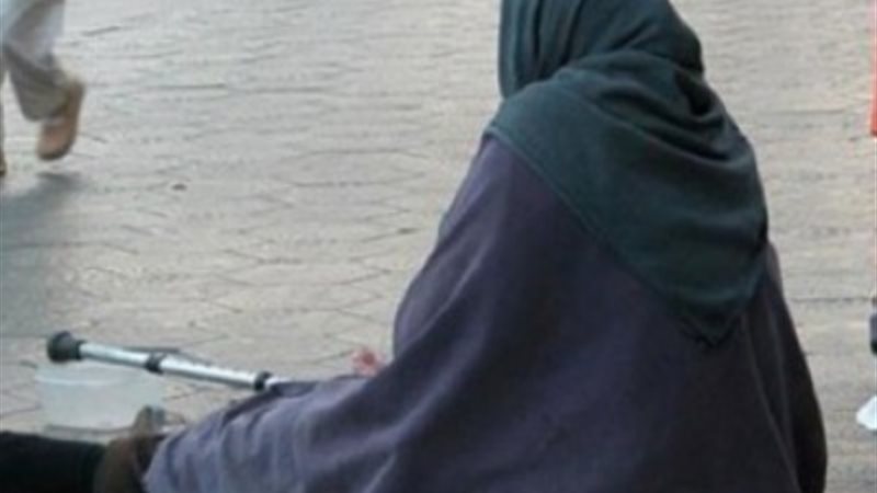 متسولة.. ارشيفية