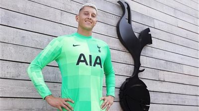 رسمياً.. توتنهام يتعاقد مع حارس مرمى أتالانتا الإيطالى