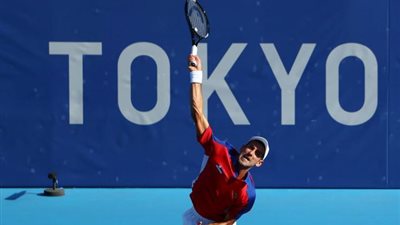 ديوكوفيتش يتأهل إلى الدور الثاني في منافسات التنس الأولمبية