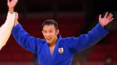 تاكاتو يمنح اليابان أول ميدالية ذهبية في الأولمبياد