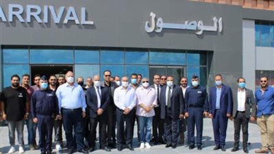 وزير الطيران يتفقد مطار العلمين