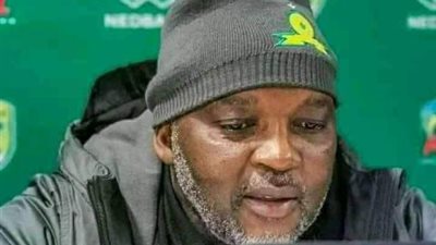 موسيماني يهدد لاعبي الأهلي و يبلغ الإدارة بأسماء  الراحلين