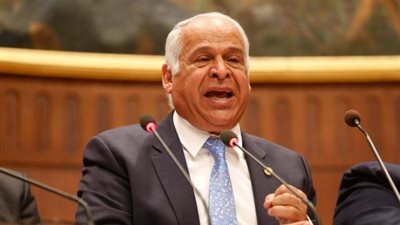 فرج عامر يعلن نتائج مسحات لاعبي سموحة