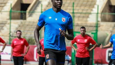 عبد الحفيظ يعقد جلسة خاصة مع أليو بادجي