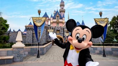 تعرف على سر تراجع «ديزنى لاند» عن قرار إعادة الفتح في يوليو