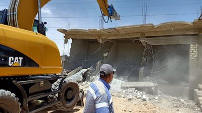 حملات مكثفة لإزالة مخالفات البناء والتعديات بمراكز أسيوط .. أعرف التفاصيل