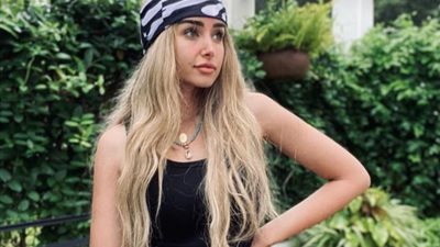 هنا الزاهد تقضى إجازتها برفقة زوجها وتعلق : وضع الإجازة قيد التشغيل