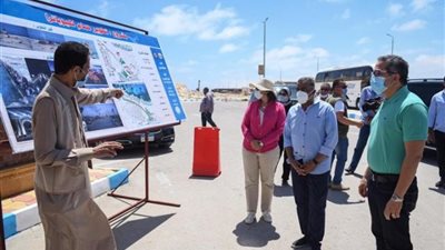 العنانى يتفقد عددا من المناطق السياحية بمطروح