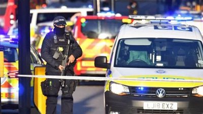 انتشار الشرطة البريطانية بمدينة جلاسكو عقب وقوع اعتداء مسلح