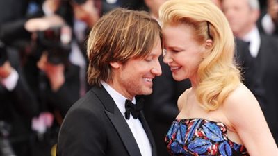 بالكمامات.. نيكول كيدمان وكيث أوربان يحتفلان بعيد زواجهما