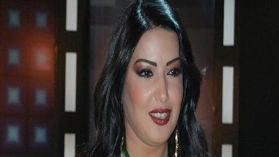 سمية الخشاب ترد على فتاة حبيبها سابها :ماتبقيش هبلة