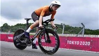 السلوفيني روجليتش يتوج بذهبية سباق الدراجات عكس عقارب الساعة بأولمبياد طوكيو