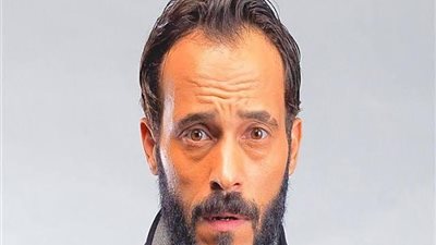 ”كذبوا الكذبه وصدقوها”..الرد الأول من يوسف الشريف على تصريحات عدم ملامسة النساء
