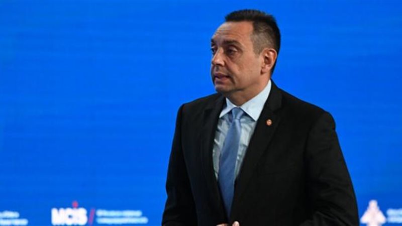 وزير الدفاع الصربى