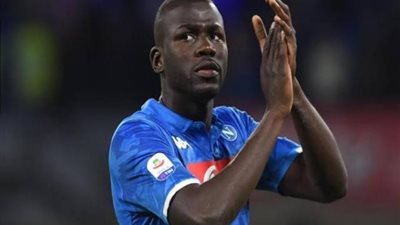 ليفربول يسعى لخطف كوليبالي والتضحية بـ لوفرين