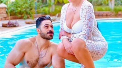 بالصور.. صوفينار بإطلالة جريئة فى أحدث ظهور لها برفقة خطيبها