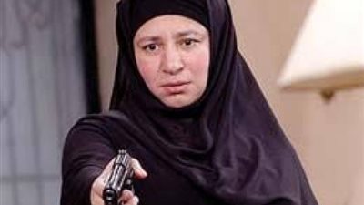 عاجل.. أول تعليق من الفنانة الكبيرة عبلة كامل علي خبر اعتزالها