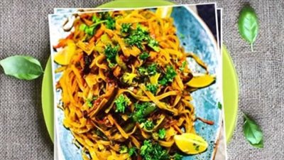 تعرفي على أسهل طريقة لتحضير النودلز الهندي بأقل التكاليف