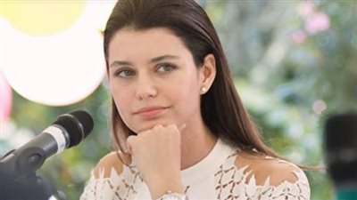 «السلطانة قسم».. ما هو أسباب الهجوم العنيف على بيرين سات؟