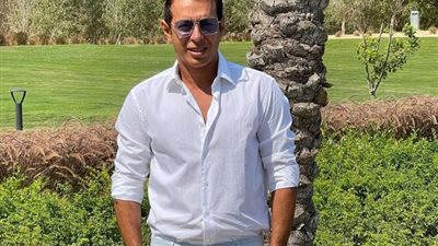 مصطفى شعبان بإطلالة كاجوال فى أحدث ظهور له