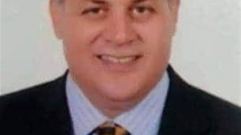 اللواء زكى مختار