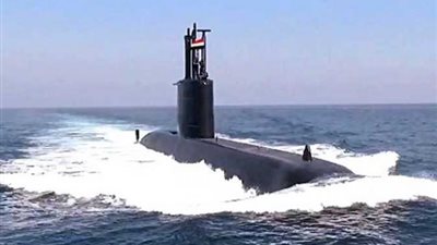 وصول الغواصة s 44 ألمانية الصنع لقاعدة الإسكندرية البحرية