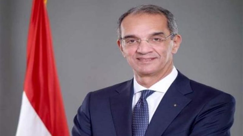 وزير الاتصالات