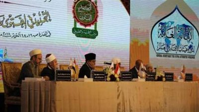 مفتي استونيا يوضح خطر استغلال الجماعات الضالة للعالم الرقمي