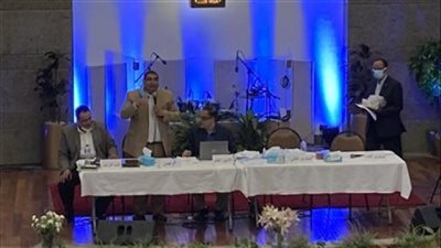 بعد يوم ساخن.. فوز القس كمال رشدي برئاسة سنودس النيل الإنجيلي