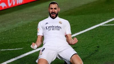 بعد تعافيه من كورونا.. بنزيما يعود لتدريبات ريال مدريد