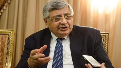 مستشار الرئيس للصحة: مصر تمر بمرحلة توازن فى أزمة كورونا