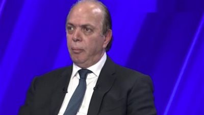 الطويلة يطالب وزير الشباب بالتراجع عن قرار استكمال الدوري