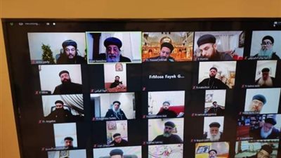 بالصور...  البابا يلتقي كهنة قطاع المنتزه عبر تطبيق زوم