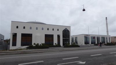 جامع كوبنهاجن الكبير.. ذراع قطر والإخوان للسيطرة على الدانمارك