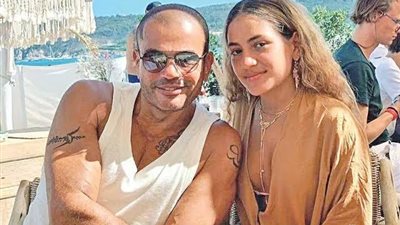 الهضبة فين.. كنزى نجلة عمرو دياب بإطلالة جريئة فى أحدث ظهور لها