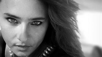 قبل أيام من زواجها.. نيللى كريم بـ ”لوك” مميز عبر ”انستجرام”