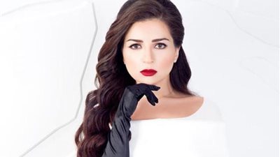 عودة مي عز الدين  إلى السينما بفيلم جديد