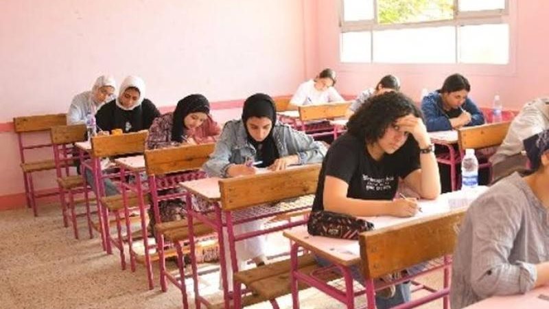 امتحانات الدبلومات