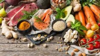 خلال فترة الامتحانات.. عناصر غذائية لزيادة التركيز لدى طلاب الثانوية العامة