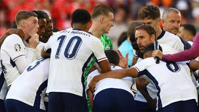 إنجلترا تتأهل لمواجهة إسبانيا في  نهائي يورو 2024 بالفوز علي هولندا في الوقت القاتل